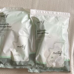 Motif Breastmilk Storage Bags
